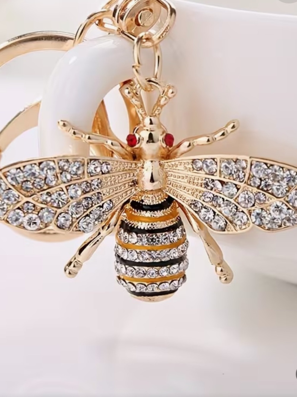 Rhinestone Bee Keychain in Gold